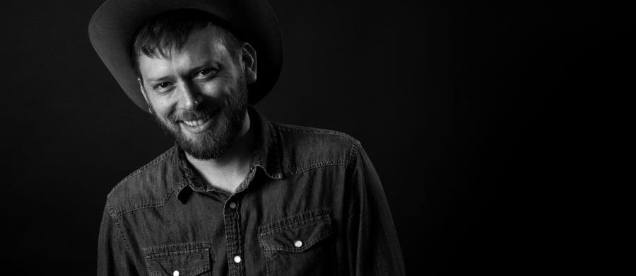 Music Artist March 2016 Travis Linville